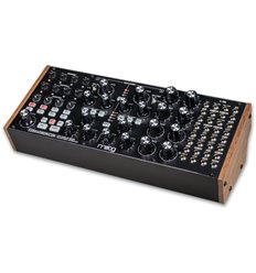 Moog Subharmonicon