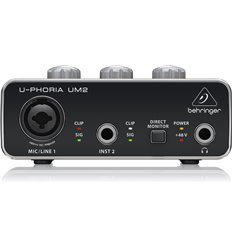 Behringer U-Phoria UM2