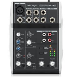 Behringer Xenyx 502S